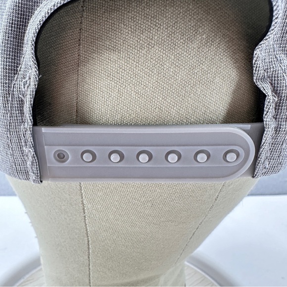 Travis Mathew Golf Snapback Hat Cap Bahamas Gray Raised Embroidered Logo 7696900 - Picture 7 of 16